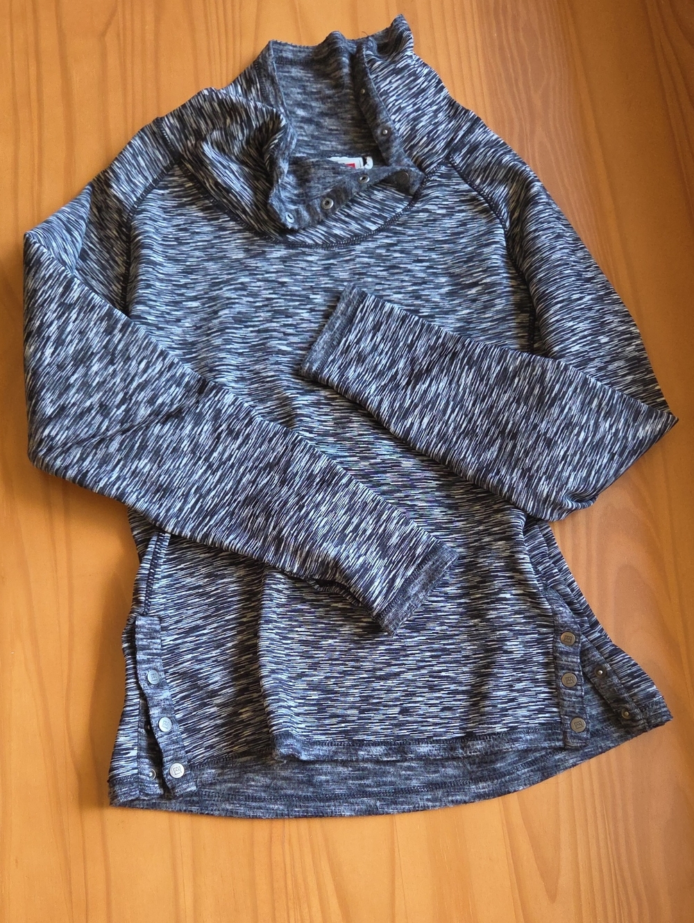 Avalanche Women's Heathered Black Gray and White Turtleneck Snap Pullover M